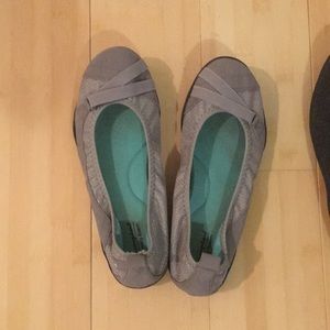 Champion sporty flats with memory foam